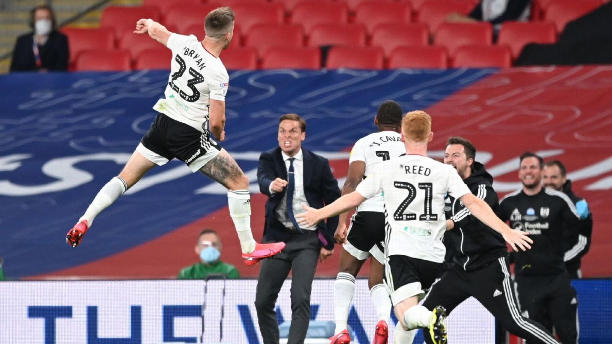 进攻体系中 进攻体系中